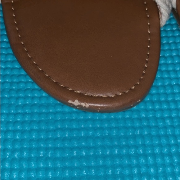 Sandals - Picture 2 of 3